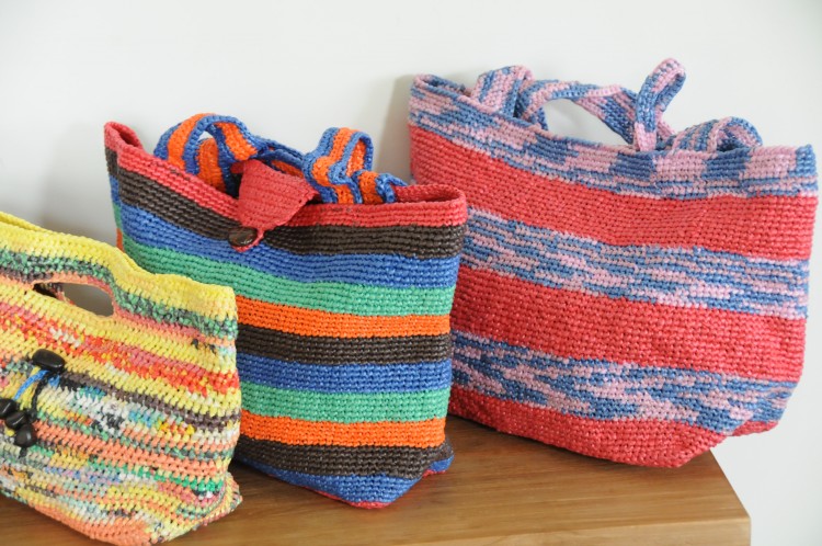 Recycled Plastic Bags into Purses | Recycled Crafts